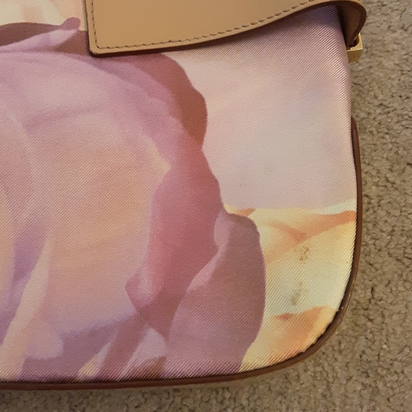FERRAGAMO Purse -Authentic - Picture 12 of 12